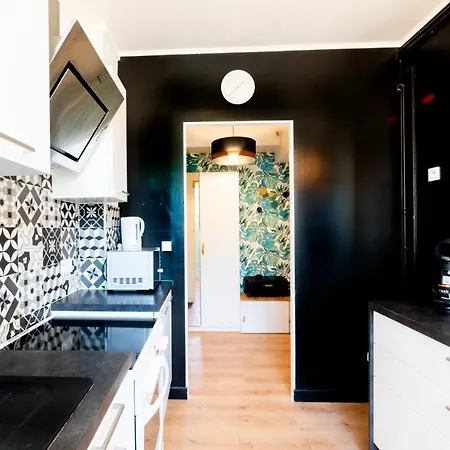 Appartement Hyper Centre De Tours Idealement Situe